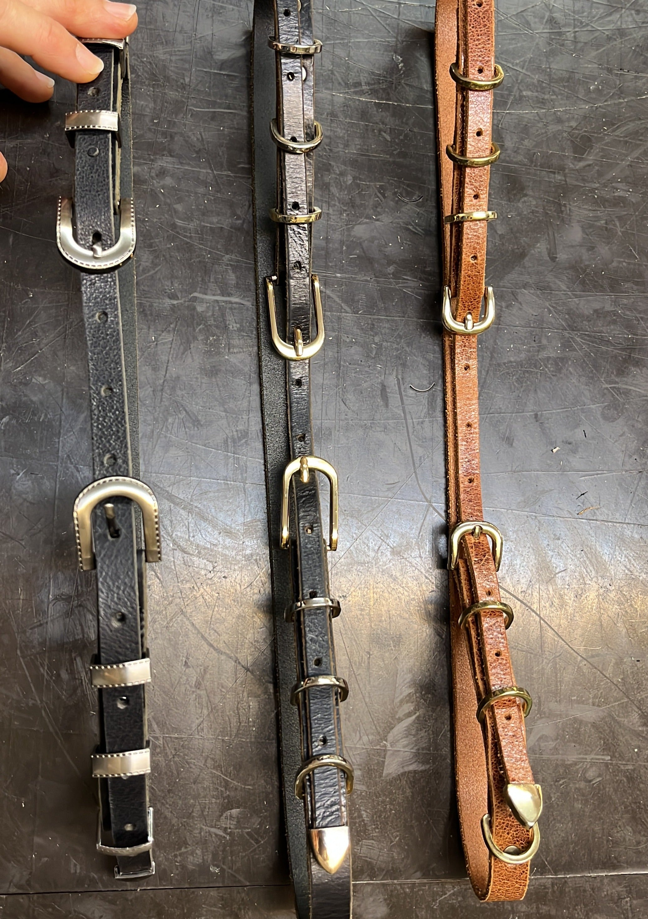 חגורת אבזם כפול | שחור