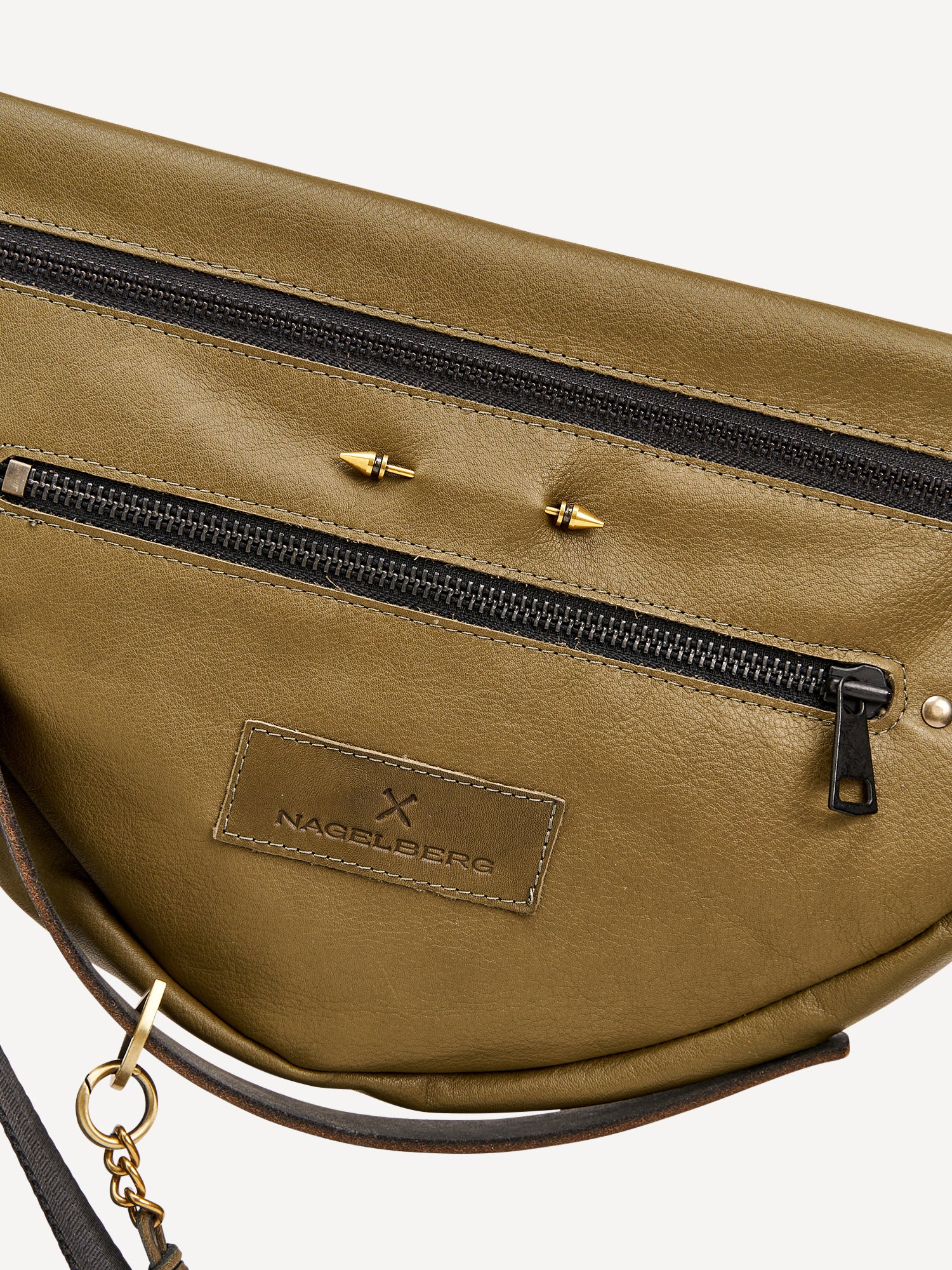 רותי | תיק צד פאוץ' מעור נאפה | זית