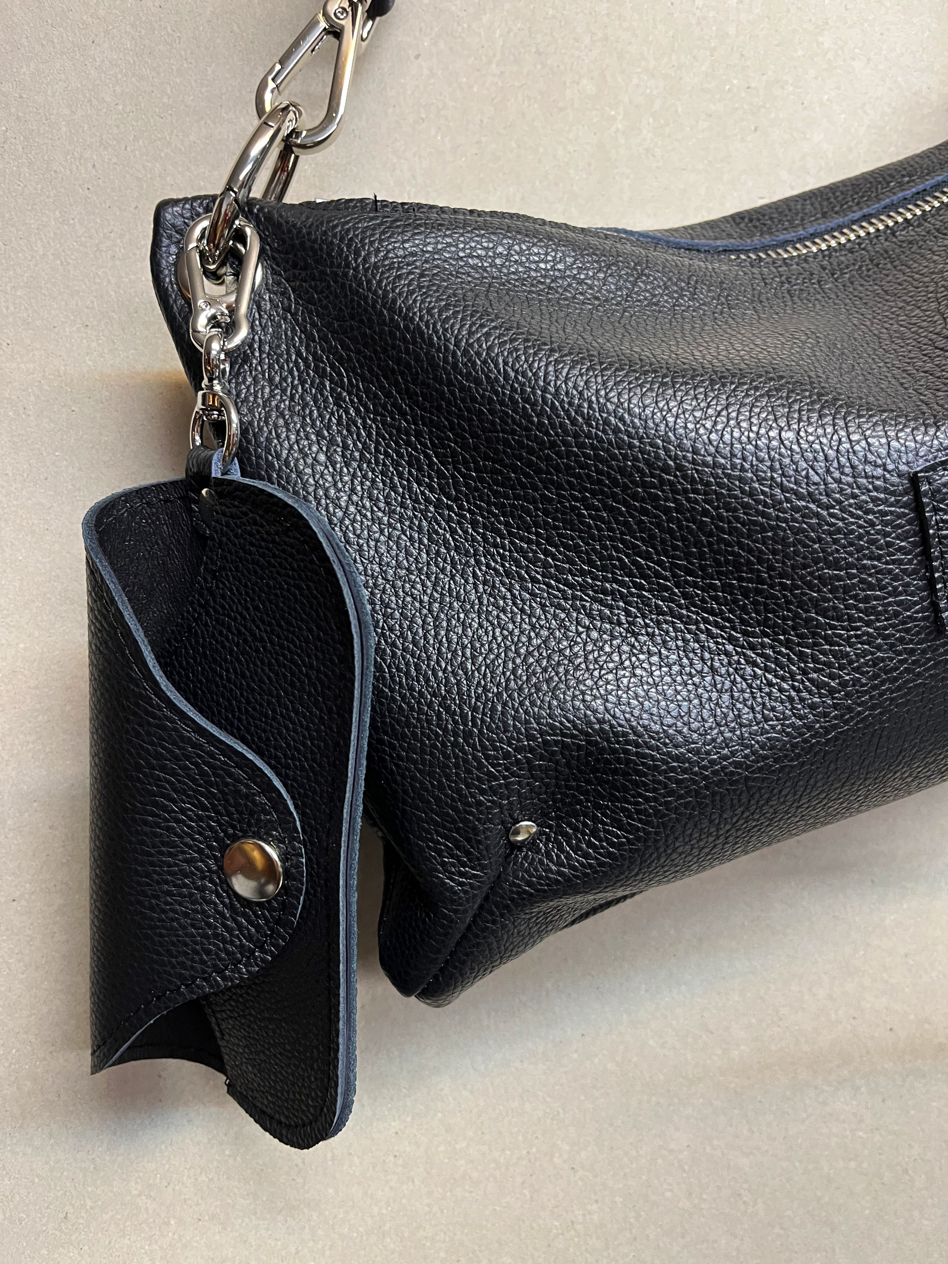 נרתיק משקפיים