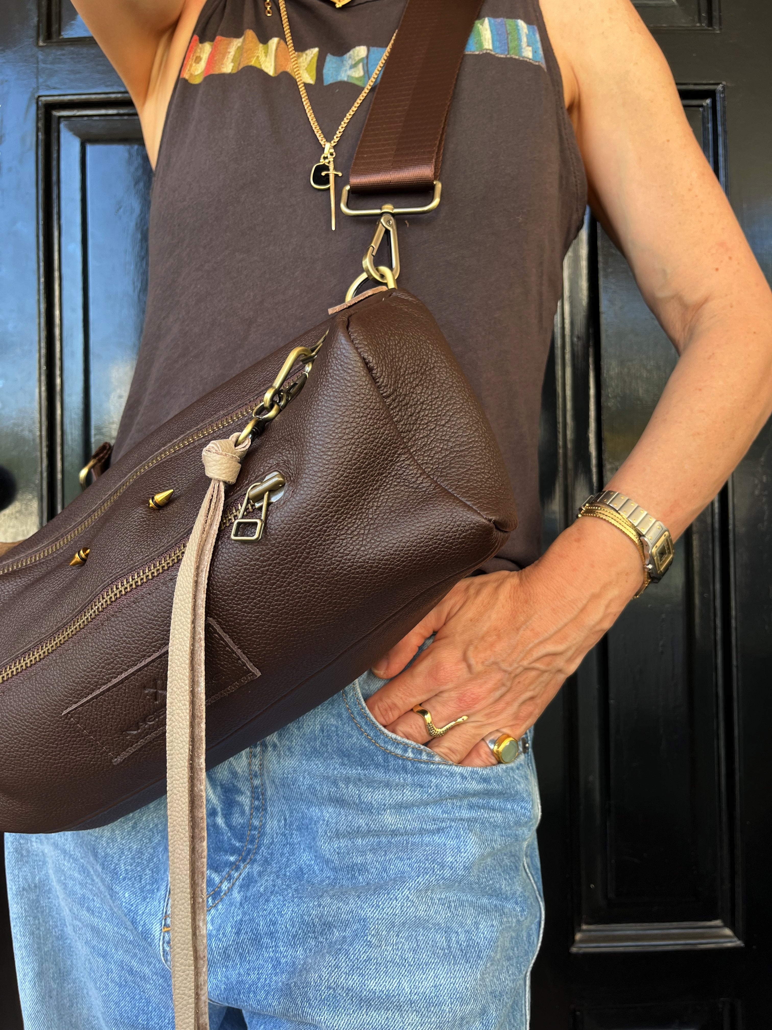 אביבה | תיק צד מעור | חום שוקולד