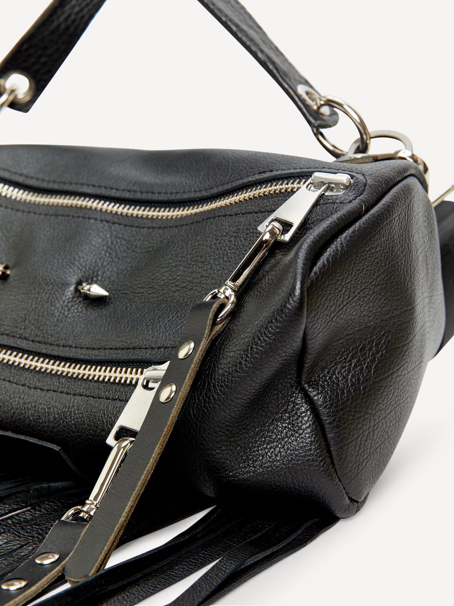 אביבה פרנזים | תיק צד עם פרנזים מעור | שחור