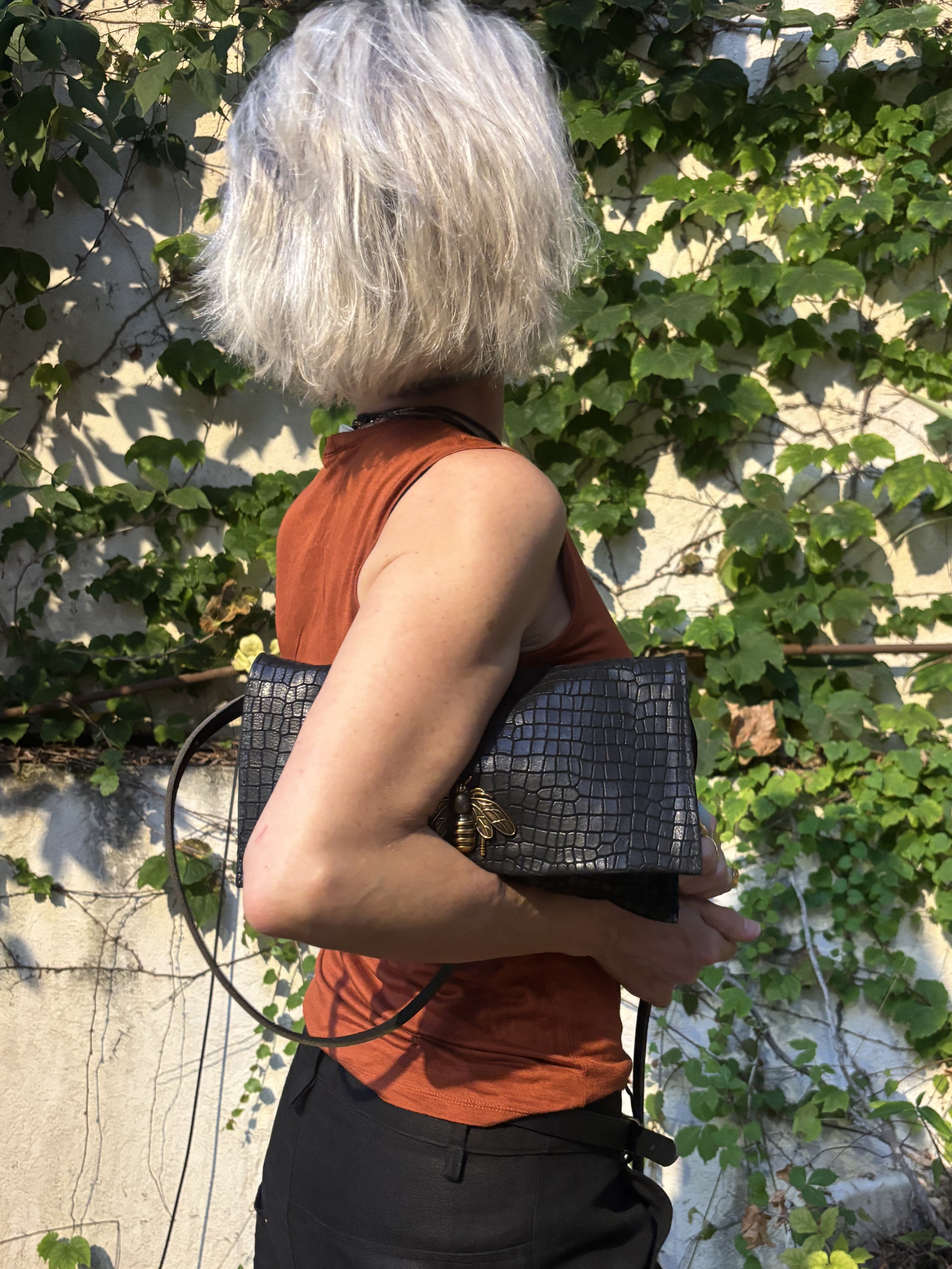 תלמה | קלאצ׳ מעור | קרוקו שחור