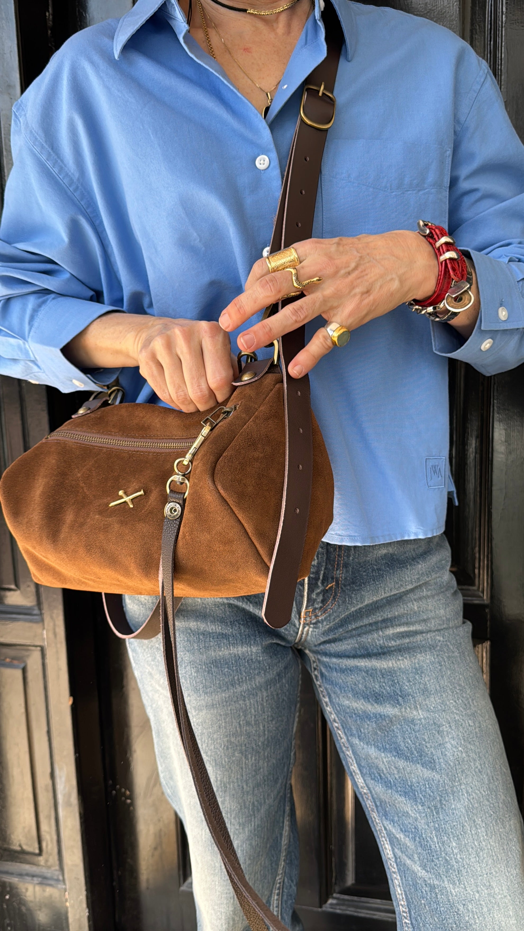 אביבה סמול | תיק צד מעור | זמש שוקולד